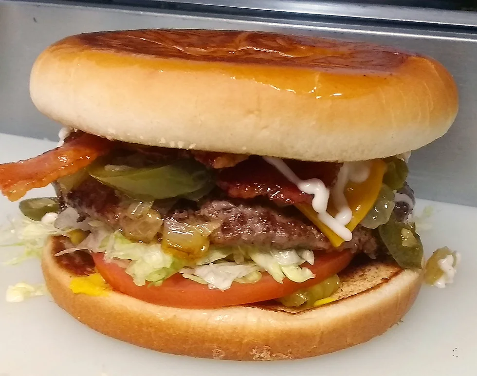 burger with jalapenos