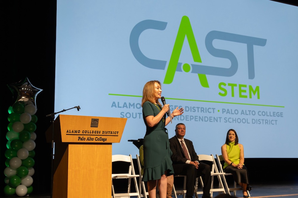 Jeanette Ball speaking at PAC for Cast STEM