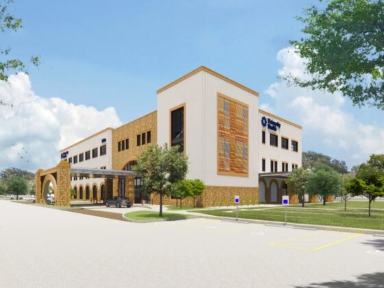 A view at an angle of the new University Health Vida Clinic